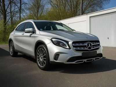 Mercedes GLA200