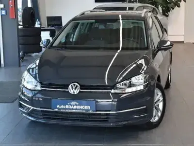 Gebraucht VW Golf VII Comfortline 125 PS (91 kW) 2017 Grau Kombi