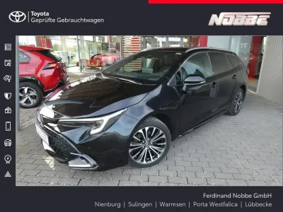 Używany Toyota Corolla Team 196 KM (144 kW) 2024 Czarny Kombi