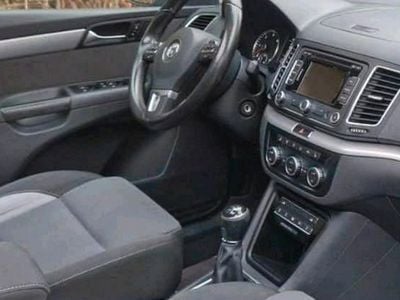 Gebraucht VW Sharan 140 PS (102 kW) 2011 Grau Van / Kleinbus