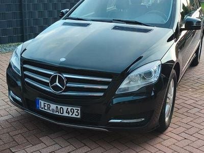 Gebraucht Mercedes R350 265 PS (194 kW) 2012 Schwarz Van / Kleinbus
