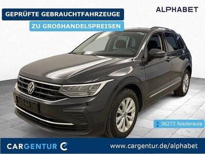 Uranograu Gebraucht 2022 VW Tiguan Life SUV | 25.895 € (Fairer Preis)