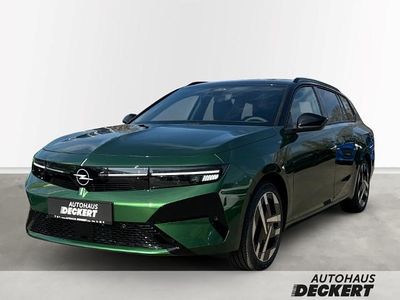 Neu Opel Astra Ultimate 114 kW (156 PS) 2026 Clover grün Kombi