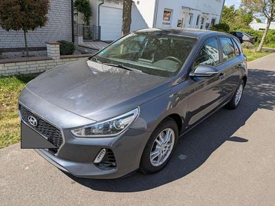 Usata Hyundai i30 Select 120 CV (88 kW) 2017 Nero Berlina
