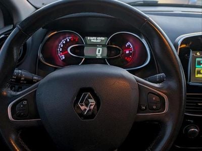 Gebraucht Renault Clio IV 75 PS (55 kW) 2016 Weiß Kleinwagen