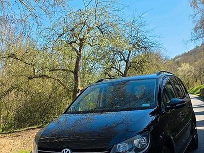 Gebraucht VW Touran Edition 140 PS (102 kW) 2010 Schwarz Van / Kleinbus