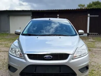 Gebraucht Ford Focus Sport 109 PS (80 kW) 2010 Silber Kombi