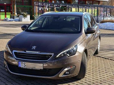 Gebraucht Peugeot 308 SW Allure 150 PS (110 kW) 2015 Braun Kombi