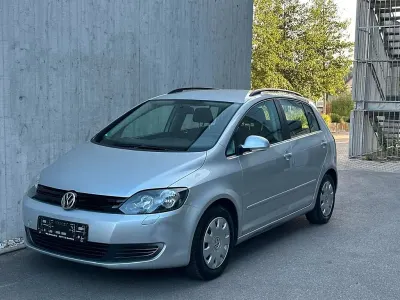 Gebraucht VW Golf VI 80 PS (58 kW) 2009 Silber Limousine