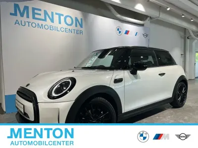 Gebraucht Mini Cooper 136 PS (100 kW) 2023 Weiß Kleinwagen