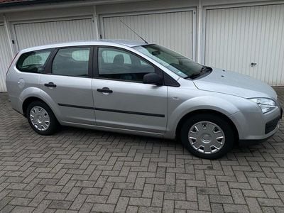 Brugt Ford Focus 125 HK (91 kW) 2006 Sølv Stationcar