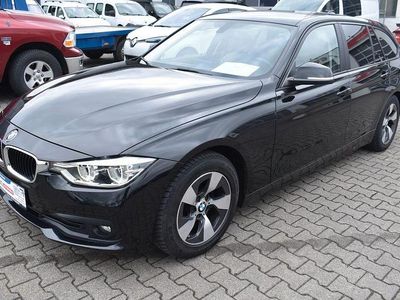 Gebraucht BMW 320 Advantage 163 PS (119 kW) 2017 Schwarz Kombi