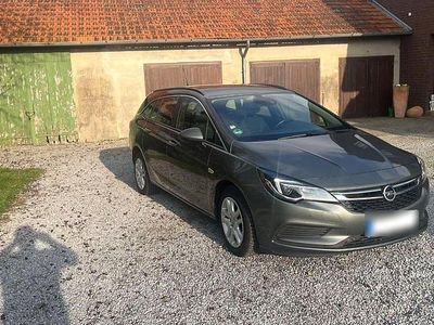 Gebraucht Opel Astra Business 125 PS (91 kW) 2017 Grau Kombi