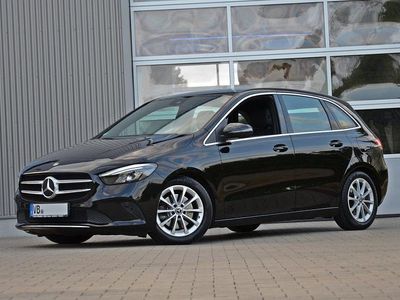 Mercedes B220