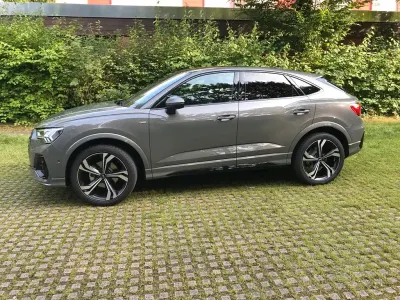 Usata Audi Q3 Sportback S-Line 150 CV (110 kW) 2021 Grigio SUV