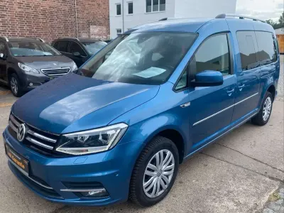 Gebraucht VW Caddy Maxi Highline 150 PS (110 kW) 2009 Acapulcoblau Van / Kleinbus