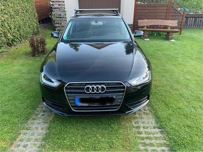 Gebraucht Audi A4 Attraction 170 PS (125 kW) 2012 Schwarz Kombi