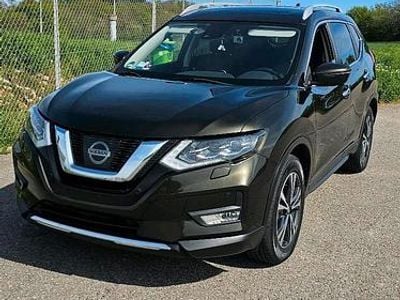 Gebraucht Nissan X-Trail N-Connecta 177 PS (130 kW) 2017 Grün SUV
