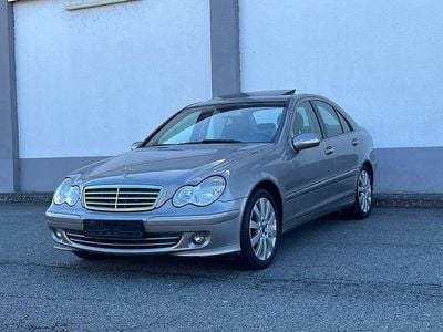 Usata Mercedes C220 150 CV (110 kW) 2005 Argento Berlina