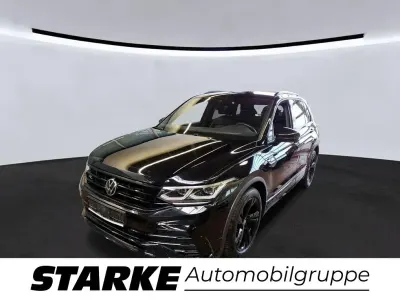Gebraucht VW Tiguan Style 150 PS (110 kW) 2023 Schwarz (deep black perleffekt) SUV