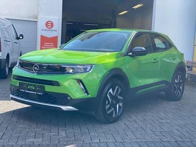 Begagnad Opel Mokka-e Elegance 100 kW (136 HK) 2022 Grön SUV