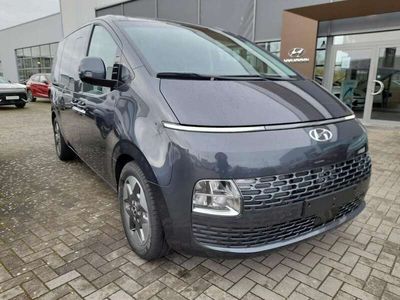 gebraucht Hyundai Staria 2.2 CRDi 8-AT 4WD PRIME 9-Sitze Parkpaket