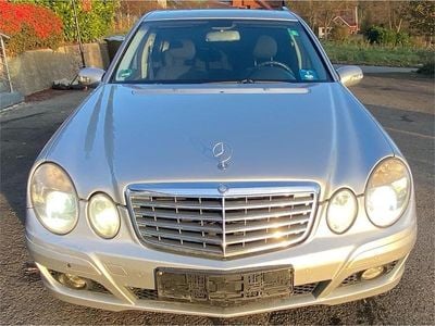 Mercedes E220