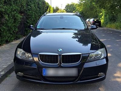 Schwarz Gebraucht 2007 BMW 320 Kombi | 4.990 € (Fairer Preis)