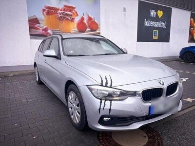 gebraucht BMW 318 d 2016 8 Gang-Automatik