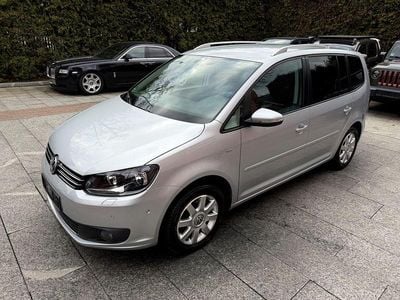 Gebraucht VW Touran Cup 105 PS (77 kW) 2015 Silber Van / Kleinbus