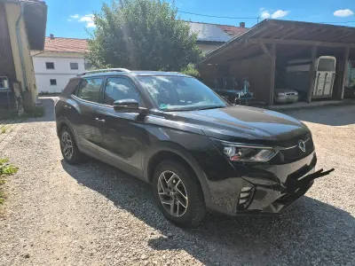 Gebraucht SsangYong Korando 75 kW (102 PS) 2025 Schwarz SUV