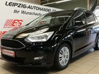 Gebraucht Ford C-MAX Cool & Connect 120 PS (88 kW) 2018 Schwarz Van / Kleinbus