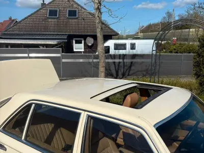 Gebraucht Mercedes 500 252 PS (185 kW) 1984 Beige Limousine