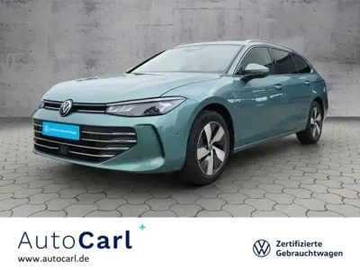 Gebraucht VW Passat Business 150 PS (110 kW) 2025 Maripositgrün metallic Kombi