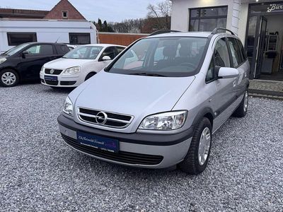 Gebraucht Opel Zafira 100 PS (73 kW) 2004 Silber Van / Kleinbus