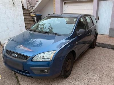 Second-hand Ford Focus 90 CP (66 kW) 2006 Albastru Break