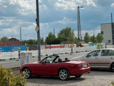 Usata Mazda MX5 110 CV (80 kW) 2000 Rosso Cabrio