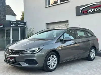 Gebraucht Opel Astra Edition 122 PS (89 kW) 2020 Quarz grau Kombi