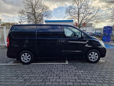 Hyundai H-1