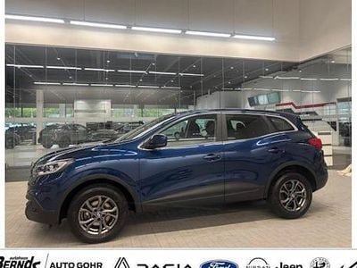 Gebraucht Renault Kadjar Equilibre 140 PS (102 kW) 2017 Blau SUV