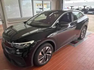 Gebraucht VW ID.5 Pro Performance 152 kW (207 PS) 2023 Grenadilla black metallic SUV
