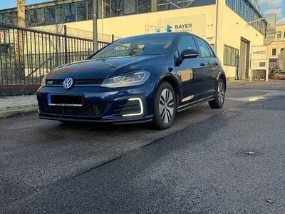 Gebraucht VW Golf VII GTE 204 PS (150 kW) 2017 Blau Limousine