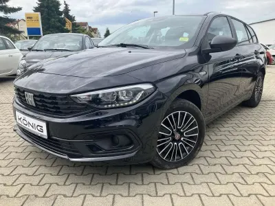 Gebraucht Fiat Tipo Cross 131 PS (96 kW) 2023 Cinema schwarz (5cd) Kombi