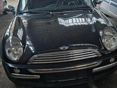 Schwarz Gebraucht 2003 Mini ONE Kleinwagen | 2.500 € (Fairer Preis)