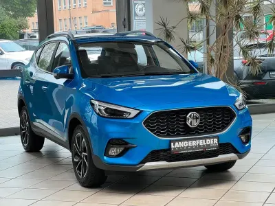 Używany MG ZS Luxury 111 KM (81 kW) 2024 Niebieski SUV