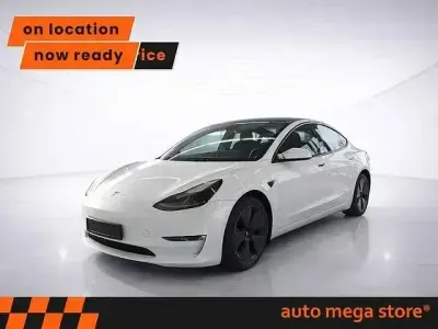 Käytetty Tesla Model 3 366 kW (498 HP) 2022 Valkoinen Sedan