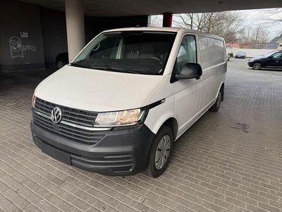 Weiß Gebraucht 2023 VW Transporter Van | 19.600 €