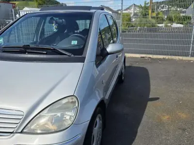 Gebraucht Mercedes A170 Elegance 95 PS (69 kW) 2001 Silber Kleinwagen