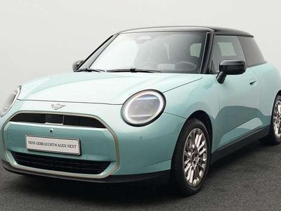 Grün Gebraucht 2024 Mini Cooper Favoured Kleinwagen | 28.516 € (Fairer Preis)
