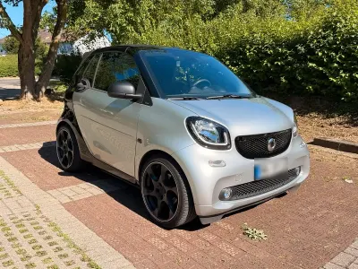 Gebraucht Smart ForTwo Cabrio Passion 90 PS (66 kW) 2019 Silber Cabrio